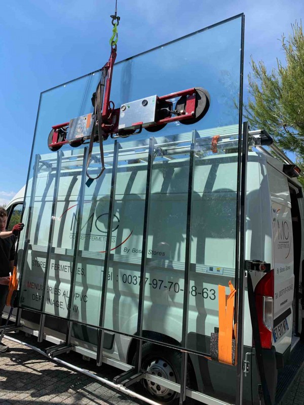 Grue pour fenêtres grandes dimensions St Jean Cap Ferrat