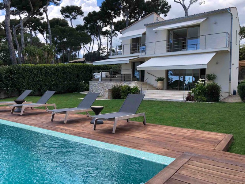 Pose de stores bannes à Roquebrune Cap Martin 06190 Alpes Maritimes