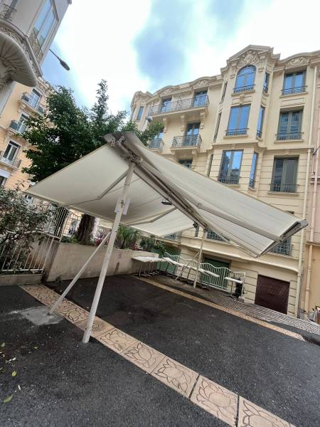 Remplacement toile store banne Roquebrune Cap Martin – Store barre carrée, Tissu imperméable Alpes-Maritimes Menton Monaco